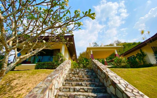 Spacious Family Villa for Rent, Pattaya