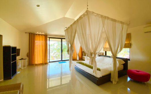 Spacious Family Villa for Rent, Pattaya