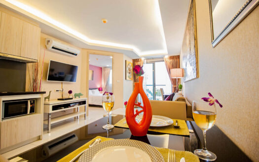 Comfortable Apartment for Rent 200m from the beach, Pattaya