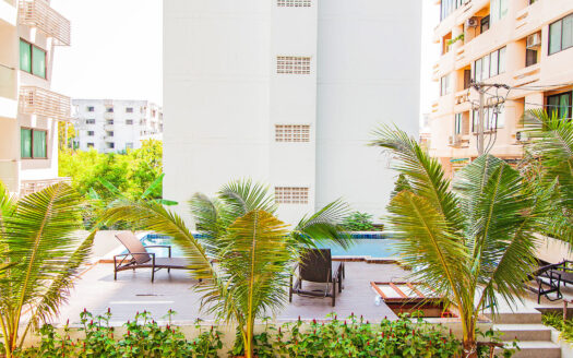 Comfortable Apartment for Rent 200m from the beach, Pattaya