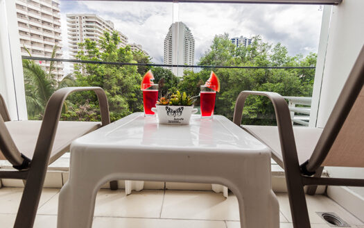 Stylish Apartment for Rent close to the beach, Pattaya