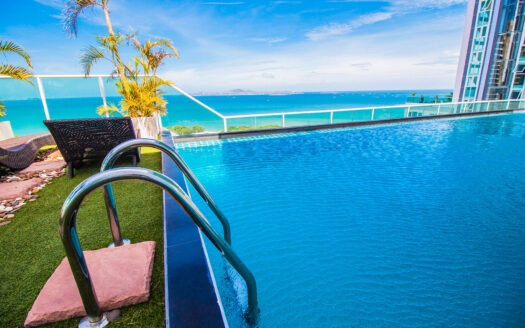 The View Cosy Beach, Pattaya