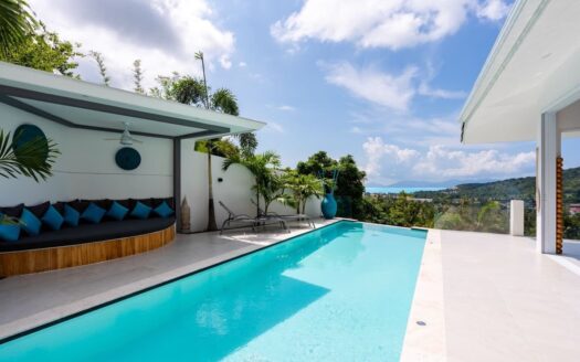 5 Bed Villa with 2 Swimming Pools Bophut Thailand