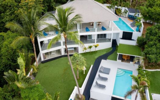 5 Bed Villa with 2 Swimming Pools Bophut Thailand