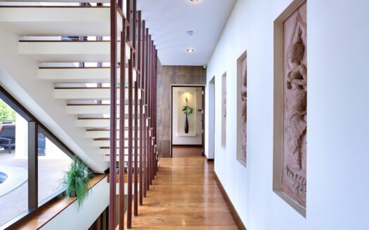 5 bed 5 bath Sea View Villa in Bang Por