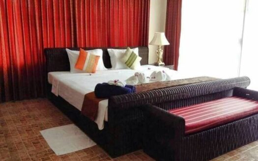 4 Bed Mountain View Villa Choengmon Beach