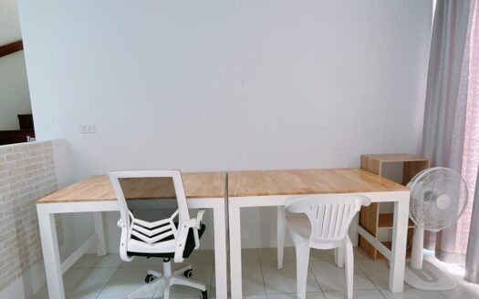 3 Bed Townhouse Replay Bang Rak