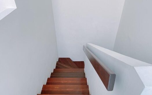 3 Bed Townhouse Replay Bang Rak