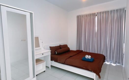3 Bed Townhouse Replay Bang Rak
