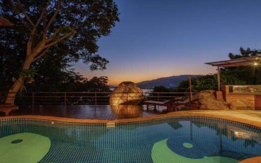 Sea View Villa by Crystal Bay