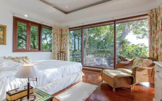 Sea View Villa by Crystal Bay