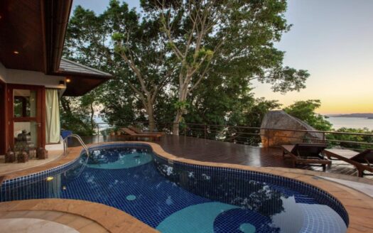 Sea View Villa by Crystal Bay