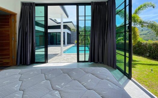 3 Bedroom, 3 Bathroom Pool Villa With Mountain View in Lamai