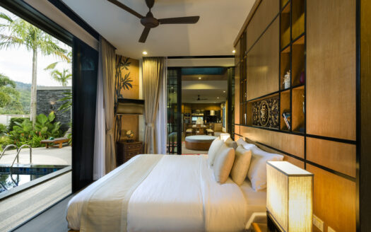 3 Bedroom Villa near Naiharn Beach 380 SQM