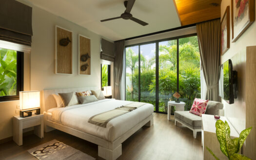 3 Bedroom Villa near Naiharn Beach 380 SQM