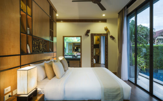 3 Bedroom Villa near Naiharn Beach 380 SQM