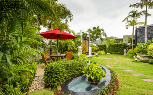 3 Bedroom Villa near Naiharn Beach 380 SQM