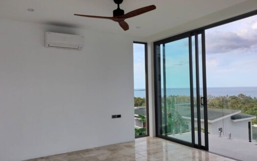 Villa 3 Beds 4 Bath 200 SQM