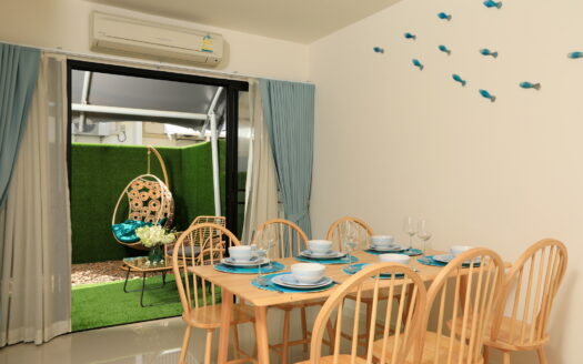 Town House in Laguna 3 BD 3 Bath 178 SQM