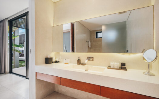Luxury Beach Villa BangPor 209sqm