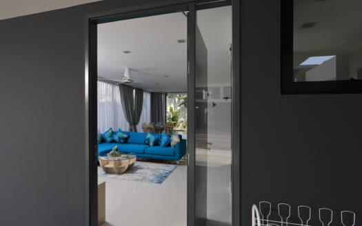 Semi-Detach House-3 BED 3 BATH 223 SQM Lease