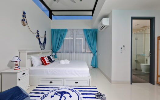 Semi-Detach House-3 BED 3 BATH 223 SQM Lease