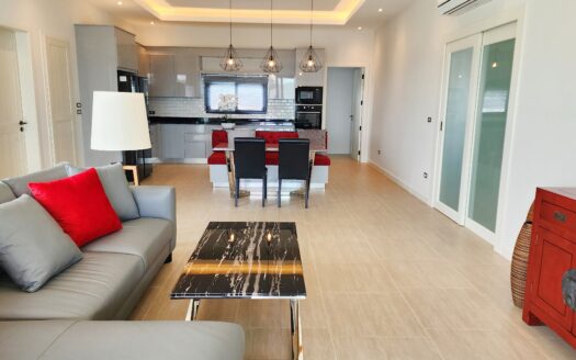5 BED Villa 281 sqm on 1560 sqm 2 guest houses