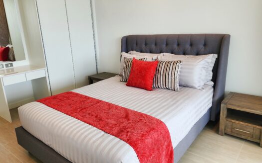 5 BED Villa 281 sqm on 1560 sqm 2 guest houses