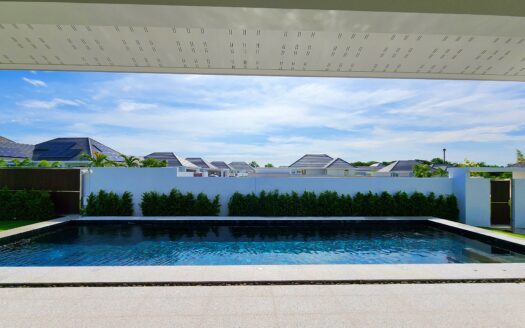 5 BED Villa 281 sqm on 1560 sqm 2 guest houses