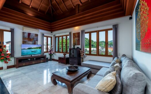 4 Bed 4 Bath Villa 300 sqm By Surin Beach
