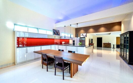 3 Bed 3 Bath Pool Villa 550 sqm