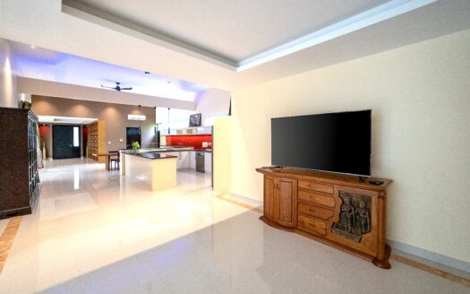 3 Bed 3 Bath Pool Villa 550 sqm