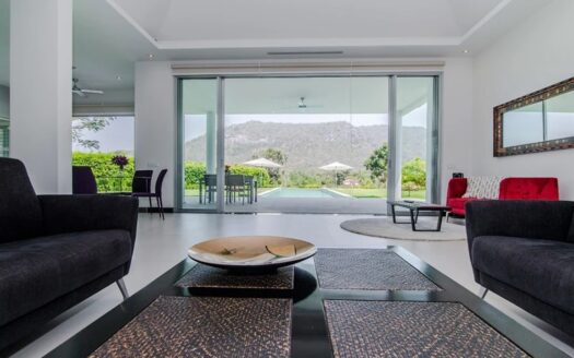 2 Bed 2 Bath Private Villa Near Black Mountain Hua Hin 570 SQM
