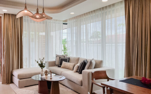 Beautiful 2  BED 2 Bath Villa Bang Jo-Cherng Talay 250 SQM