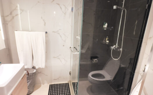 Cozy 33 SQM Studio Leasehold 4.9 million THB
